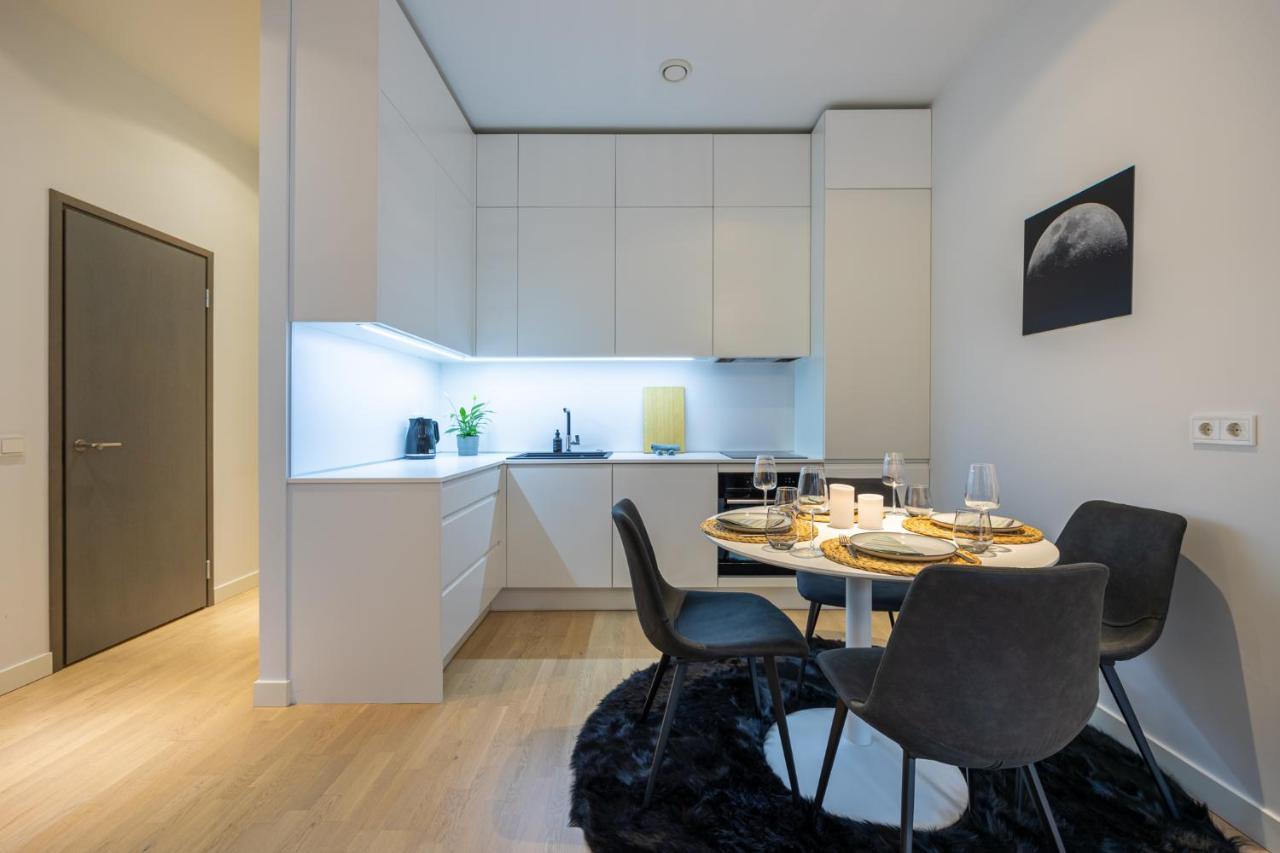 Rotermanni Apartment#Top Location#Spacious#Free Parking 탈린 외부 사진